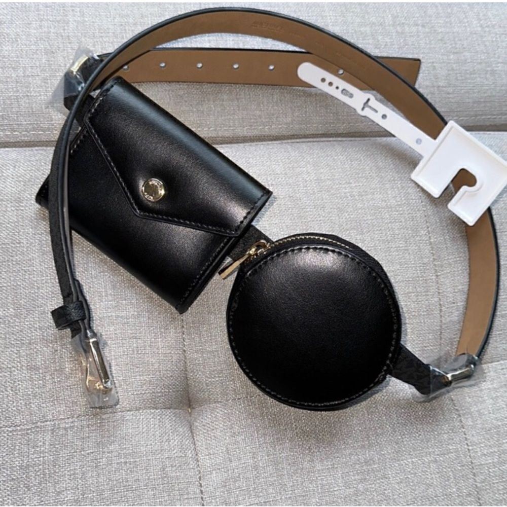 Michael kors black L/Xl duel pocket utility belt bag NWT